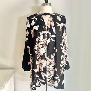 Black & Beige Large Floral Print Long Sleeve Keyhole Front Tunic Top, Large